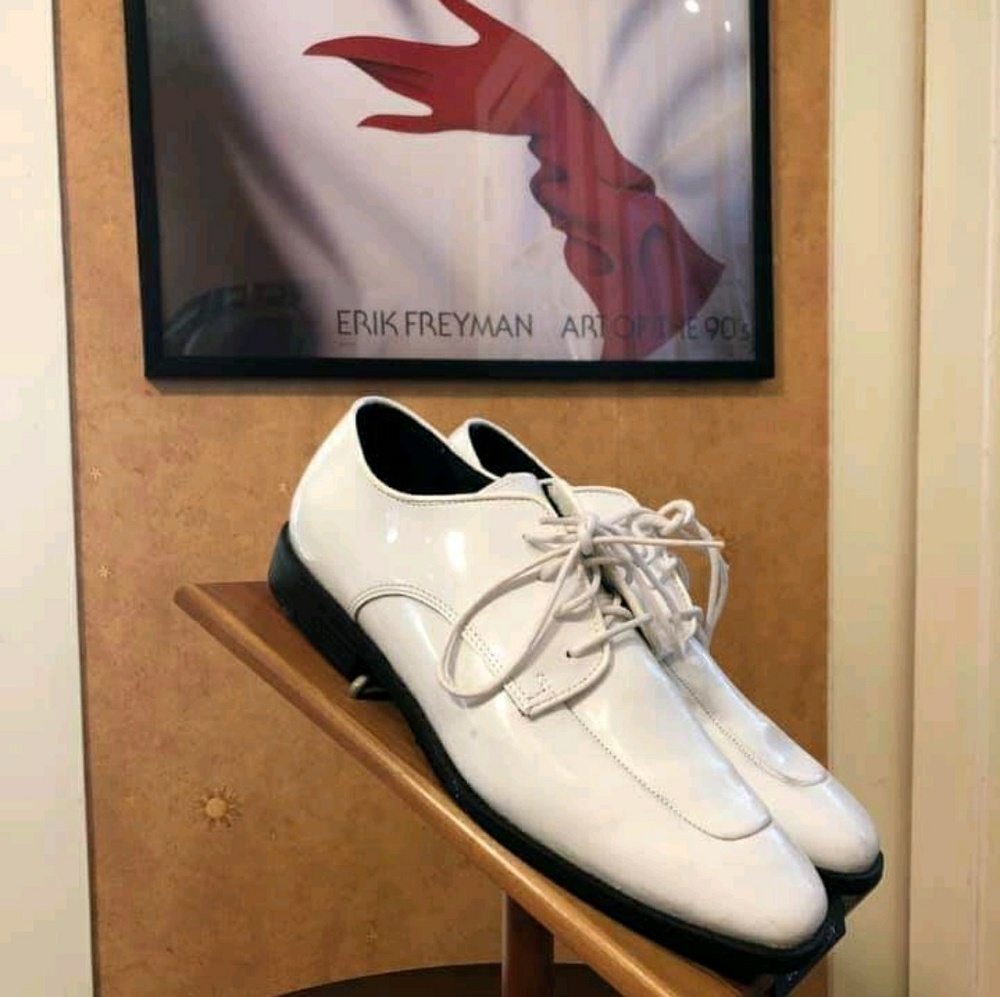 Shoe